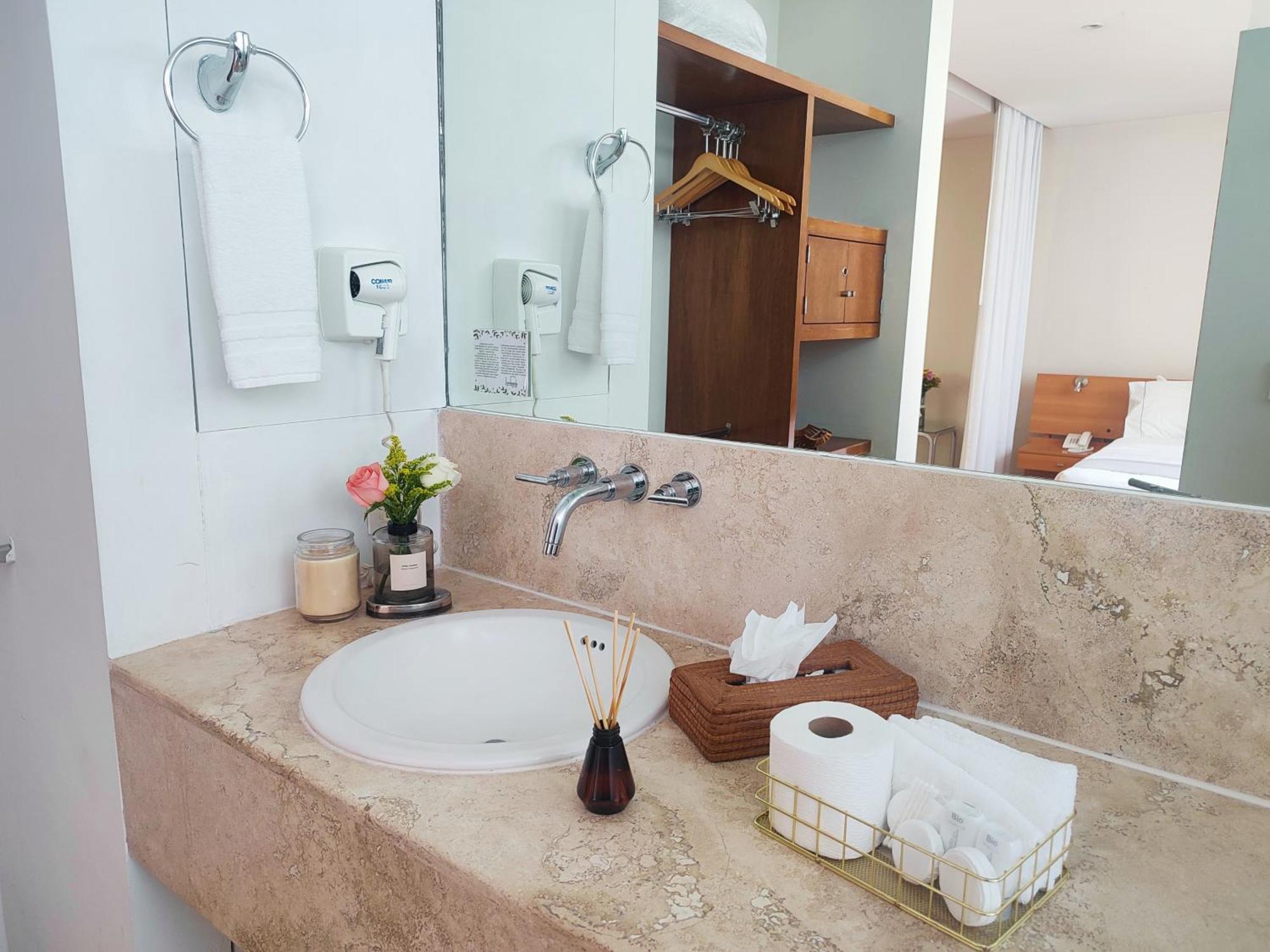 Lombardo Suites Мексико Сити Екстериор снимка
